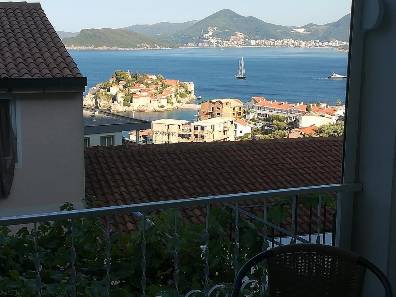 Apartments Vukovic Ilha Sveti Stefan Exterior foto